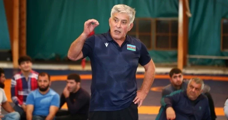 Vahid Məmmədov: “Dörd gümüş medal belə çempionluq qızılını əvəz edə bilməz”