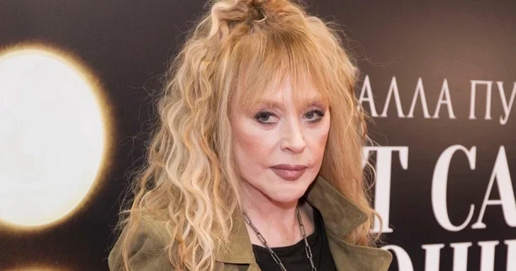 Алла Пугачева после скандального интервью: Мне лучше уйти улыбаясь