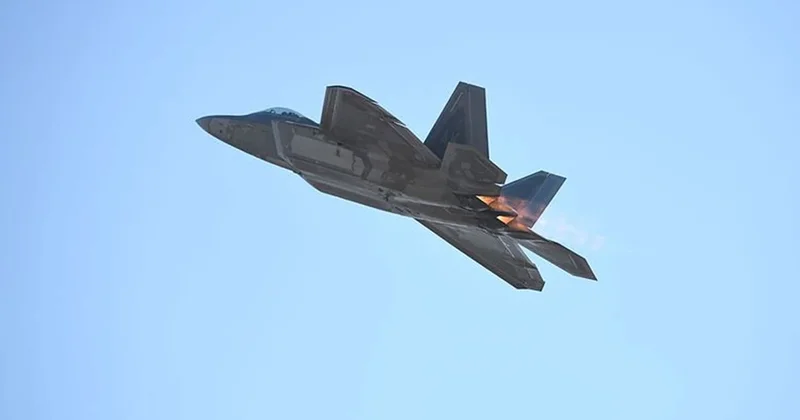 İki F 35 qırıcısı Yaponiyanın şimal şərqində təcili eniş edib