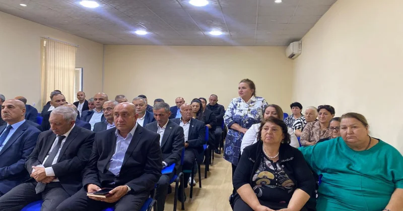 Sumqayıt Bələdiyyəsində məhəllə komitələri ilə görüş keçirilib