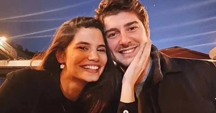 Tanınmış cütlüyün övladı oldu Foto