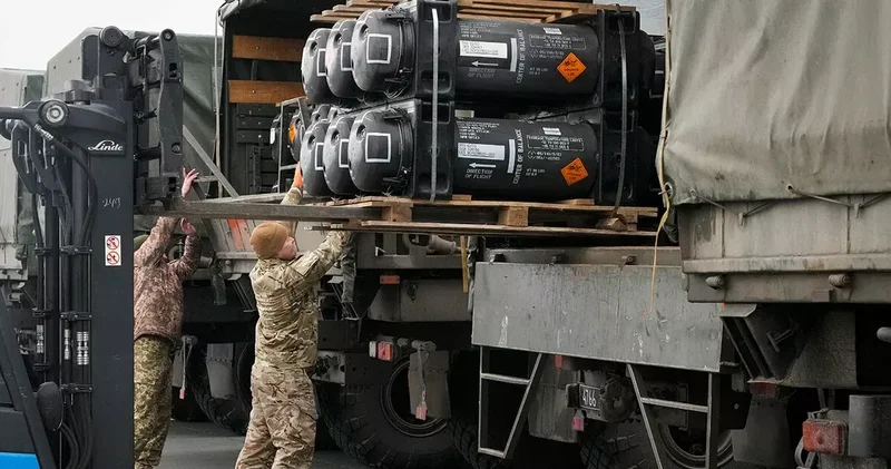 Начались поставки оружия Украине по программе PURL