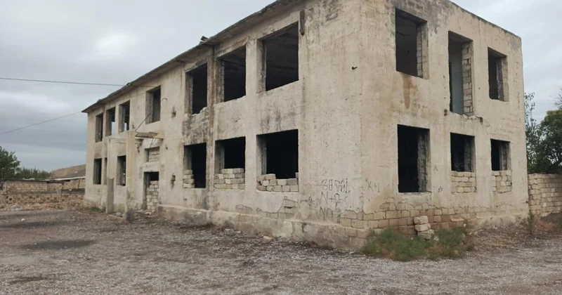 Bağa baxmadılar, dağ oldu Qaradağdakı keçmiş bağça indi zibilliyə çevrilib FOTO