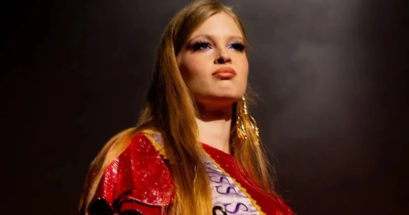 Maskın qızı Nyu York Moda Həftəsində modellik edib FOTO