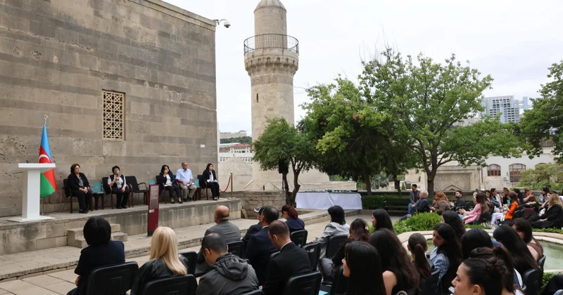 İçərişəhərdə “Şirvanşahlar dövləti. Minillik tarixə dair yeni məxəz” adlı elmi praktiki konfrans təşkil edilib