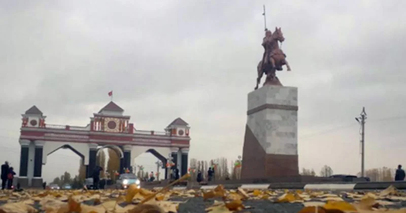 Sadır Japarov bu şəhərin adını dəyişdirir
