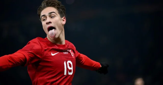 “Yuventus” türk futbolçunun maaşını qaldırdı 6 milyon avroya