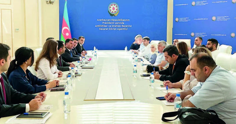 Sahibkarlarla maarifləndirici görüş