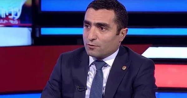 Ermənistan elektrik şəbəkəsi rəhbərinin şok maaşı...