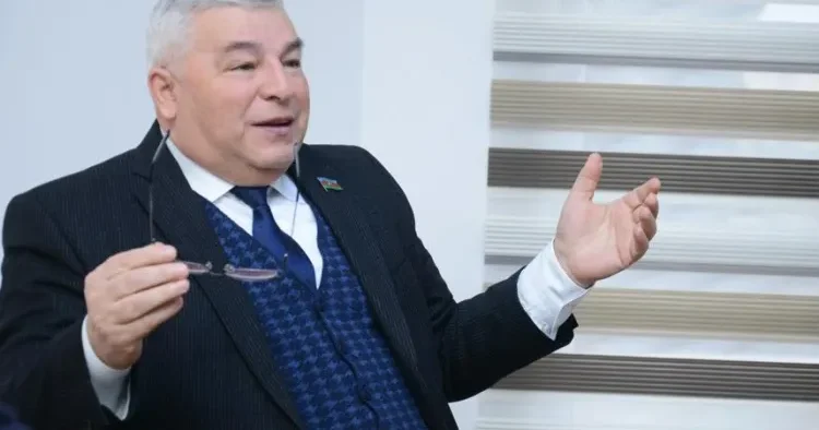 O uşaqlar ilk dəfə öz doğma yurd yuvalarında birinci sinfə getdilər Deputat