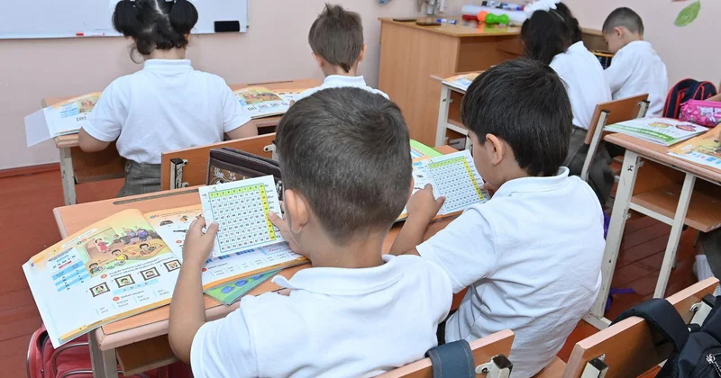 Məktəblərdə oğlan qız nisbətinin pozulması halı kəskinləşib RƏY