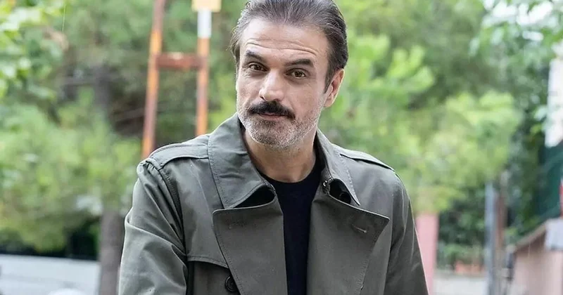 Ufuk Özkan xəstəxanadan çıxdı ilk FOTOsu
