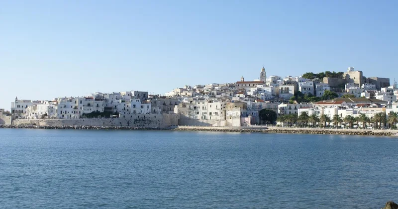 Kurort şəhərində yerli sakinlər turistlərə görə evlərindən çıxarılır İnsanlar narazıdır