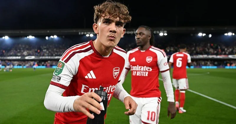 Luton Taun Arsenal ın 16 yaşlı ulduzunu istəyir