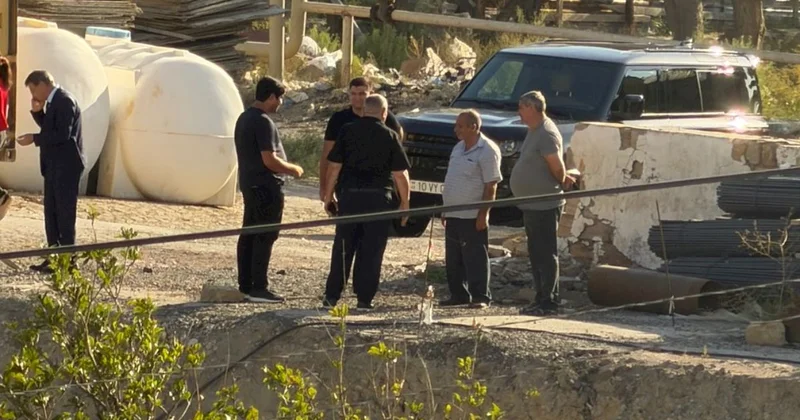 Lökbatanda MKİ rəhbəri makler lik edir? Özündən açıqlama (Gizli çəkiliş)