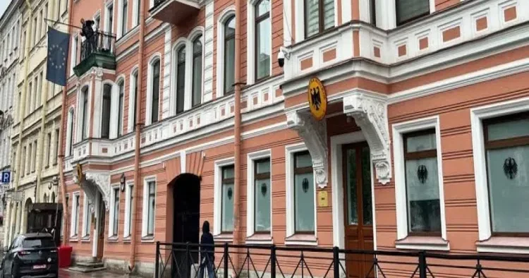 Almaniyanın Sankt Peterburqdakı Baş Konsulluğu BAĞLANDI