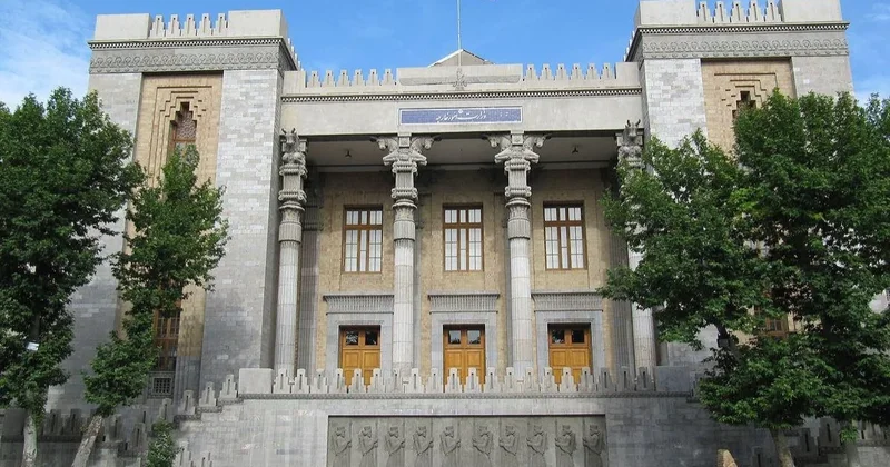 Almaniya səfiri Fridrix Mertsin sözlərinə görə İran XİN ə çağırıldı