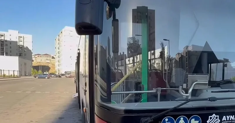 Sosial şəbəkələrdə yayılan avtobus görüntülərinə “BakuBus”dan REAKSİYA VİDEO
