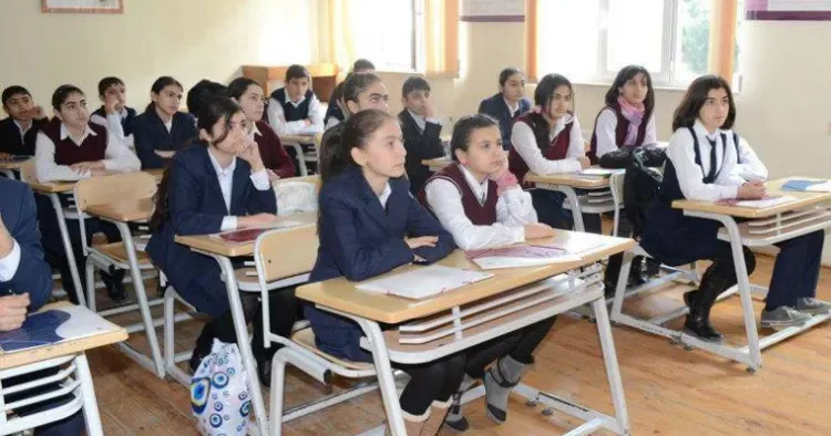 Valideynlərin narazılığı nəticə verdi Bu məktəblə bağlı qərar VERİLDİ