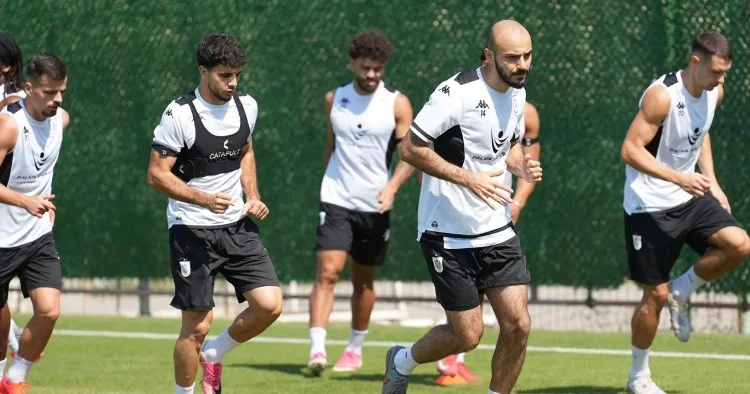 Neftçi Qəbələ ilə oyunun hazırlığını başa vurdu FOTOLAR