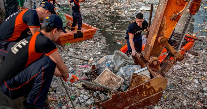 Plastik tullantılar yalnız dənizi çirkləndirmir