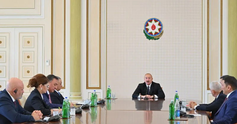 İlham Əliyev: “Həm şimalda, həm də cənubda qonşularımız müharibə aparır”