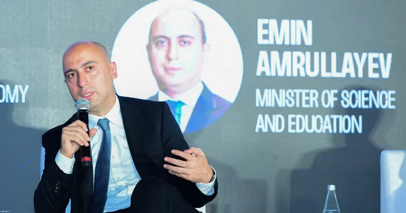 Emin Əmrullayev: Fundamental təhsil göstəricilərinin yaxşılaşdırılması xüsusi əhəmiyyət daşıyır