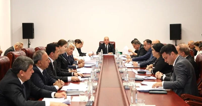 Daha bir ölkə Beynəlxalq Cinayət Məhkəməsindən çıxır
