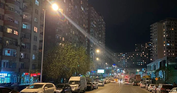 Yasamalda gecə saatlarında görün nə baş verib? 3 uşaq birləşərək...