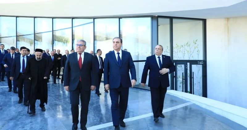 Niyazi Bayramov Gəncə Memorial Kompleksində olub FOTOLAR