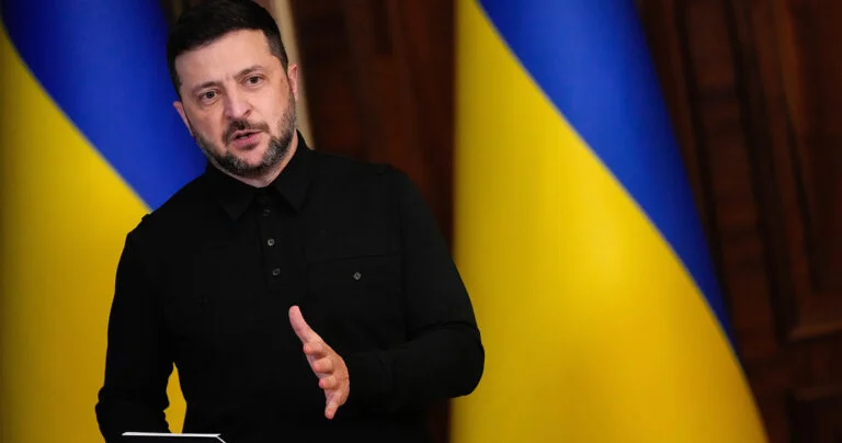 “Putin HƏMAS dan cəsarətli deyil“ Zelenski