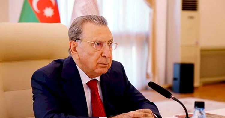 Ramiz Mehdiyev tapıldı: Bu ünvanda imiş... FOTO