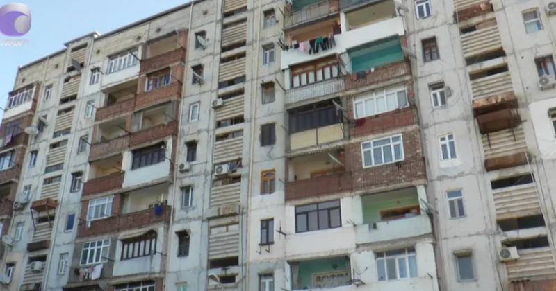 Yaşayış binasının köhnə liftləri sökülüb, yeniləri isə quraşdırılmır VİDEO