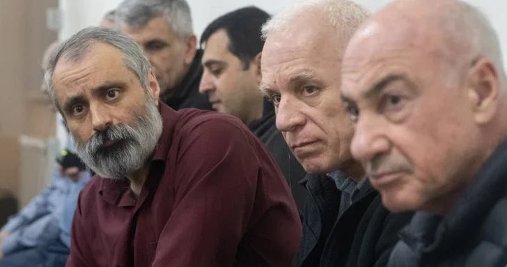 Продолжается суд над лицами армянского происхождения, обвиняемыми в военных преступлениях