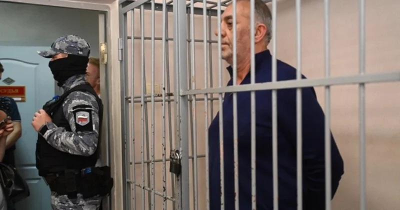 Срок ареста задержанных в Екатеринбурге азербайджанцев продлен Minval Politika