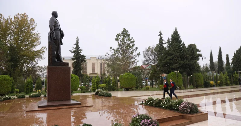 Rəşad Nəbiyev Zərdab sakinləri ilə görüşdü FOTO