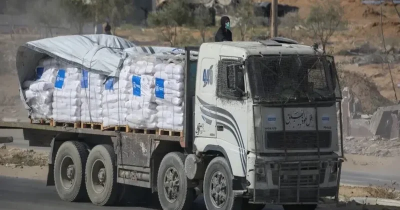 Atəşkəsin başlamasından bəri Qəzzaya gündəlik 560 ton ərzaq daxil olub
