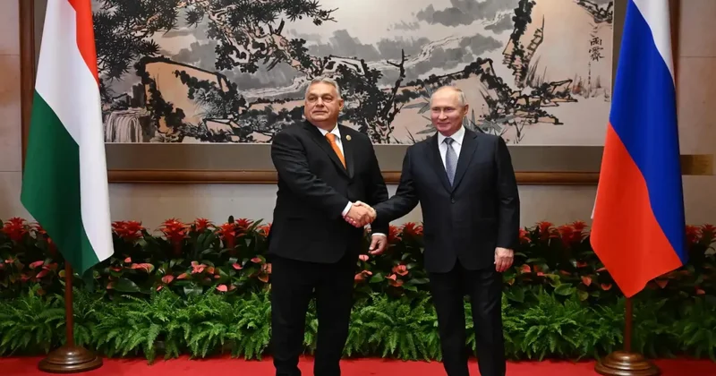 Putin və Orban arasında telefon danışığı olub