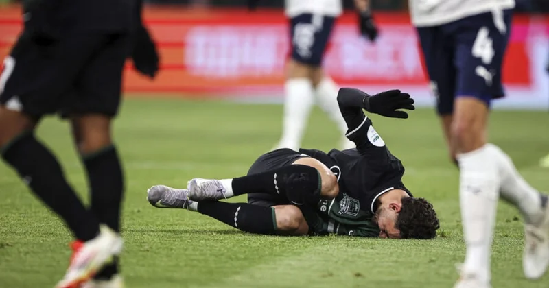 Erməni futbolçu İlin centlmeni nominasiyasını almaq şansını itirdi