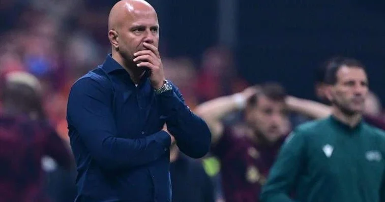 Slot Qalatasaray məğlubiyyətini unuda bilmir: VAR o penaltini ləğv etməliydi, amma...