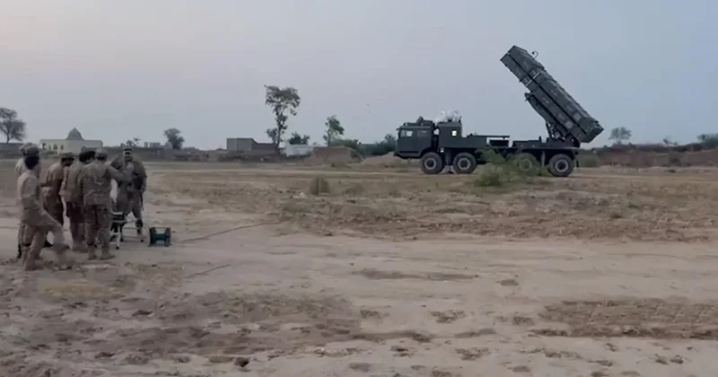 Pakistanda toqquşmalarda 10 silahlı öldürülüb