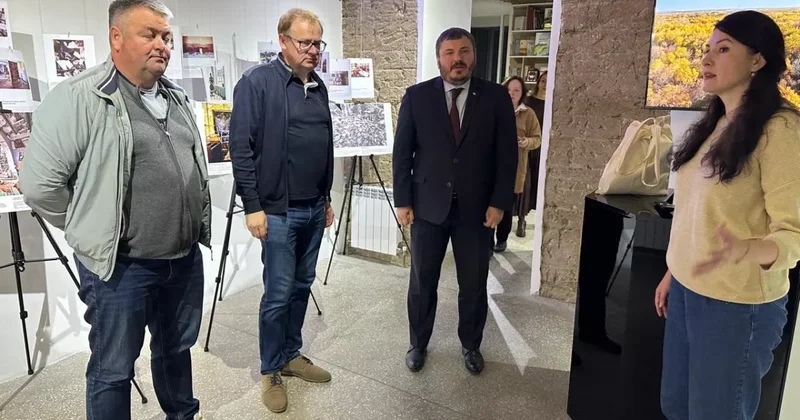 Украинский центр в Баку принял посла Украины и мэра Трускавца