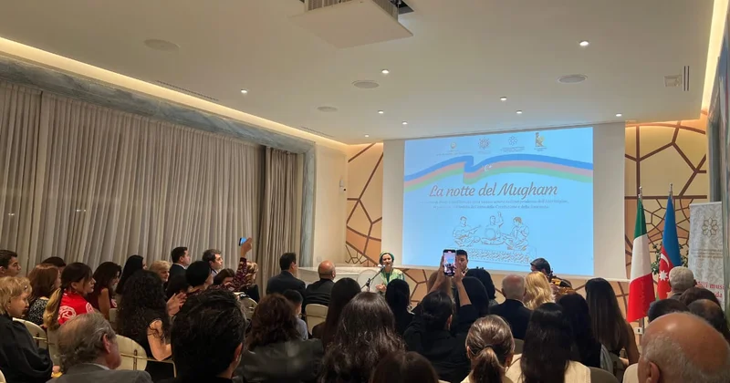 Milli musiqimiz Romanı fəth etdi İtaliyada təqdimat
