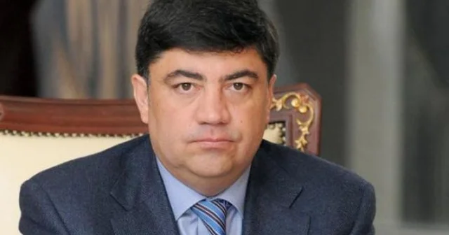 Ramiz Mehdiyevin kürəkəni İlham Əliyevin bahalı avtomobil kolleksiyası FOTOLAR