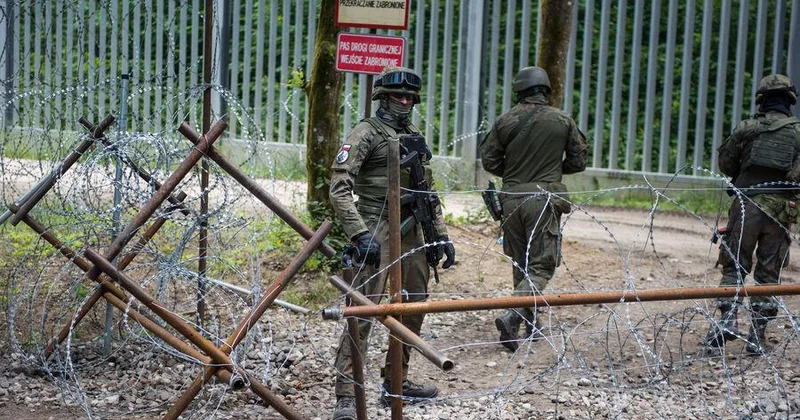Polşanın Belarusla sərhədində tunel aşkarlanıb