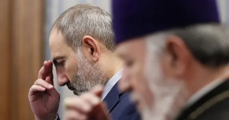 Ermənistanda hakimiyyətlə kilsənin qarşıdurması daha da şiddətlənir