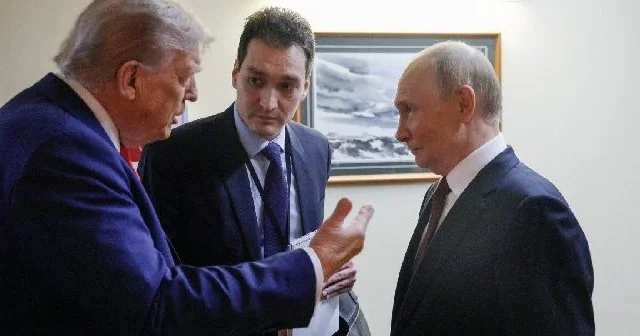 Tramp Putinə səsini yüksəldib, otağı tərk etmək istəyib