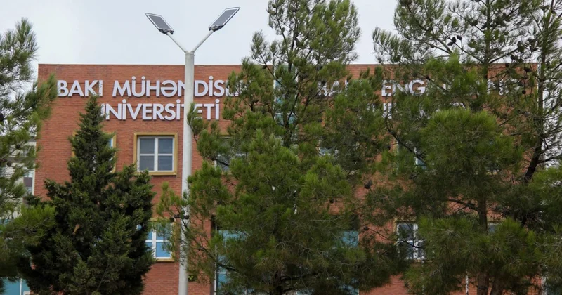 BMU kampusunda günəş enerjisi ilə işləyən işıq dirəkləri quraşdırılıb FOTOLAR