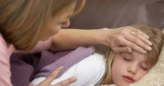 Soyuq havalarda uşaqları xəstəliklərdən necə qoruyaq? PEDİATR TÖVSİYƏSİ