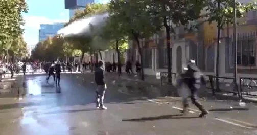 Тирана на пятый день столкновений протестующих с полицией ВИДЕО